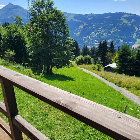 Chalet D'alpage Avec Vue Incroyable